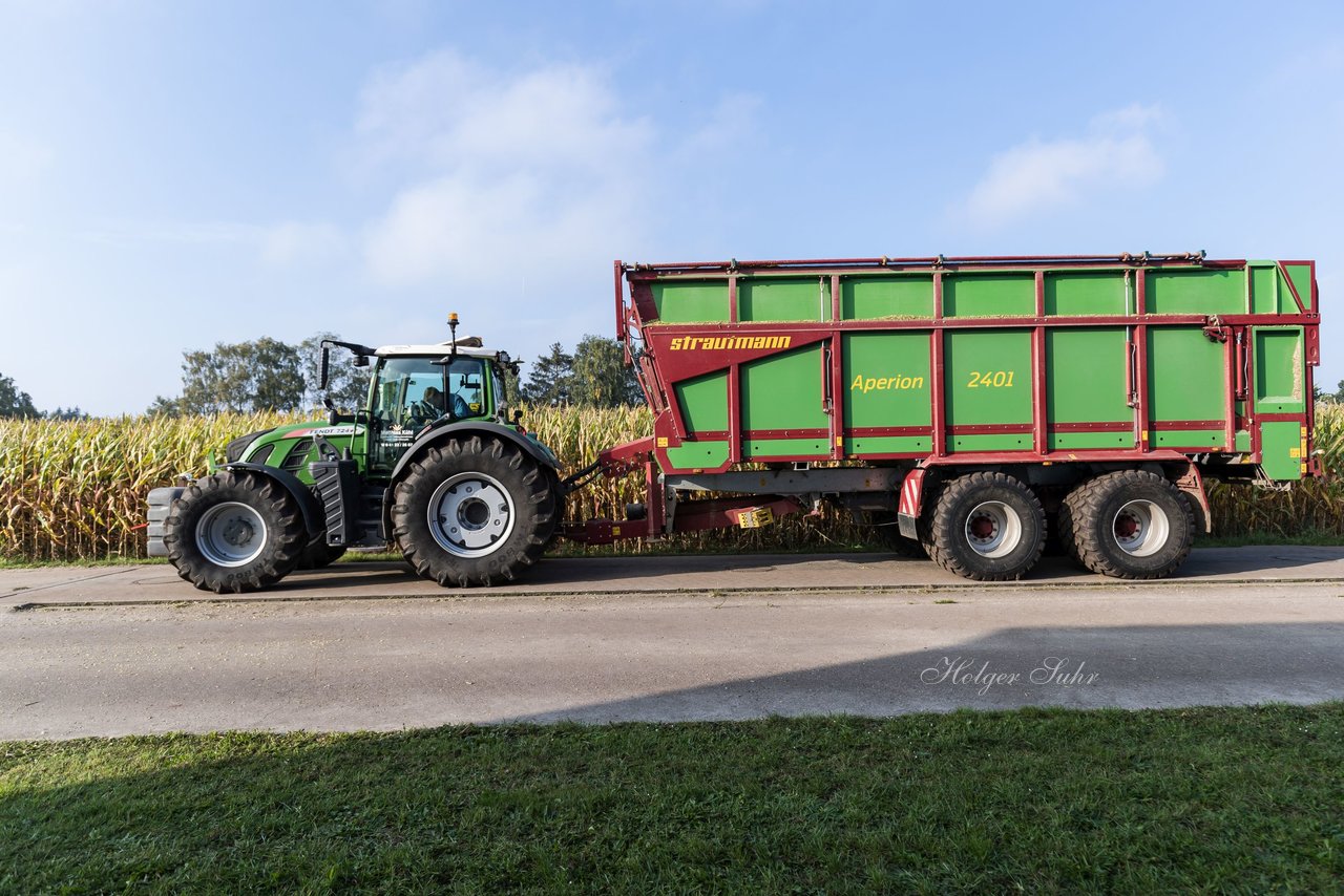 Bild 112 - Maisernte